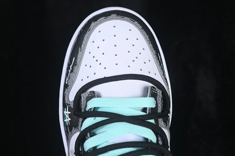 All categories Nk SB Dunk Series Nk SB Dunk Low High-end customized low-top sneakers Nike SB Dunk Low straps low-top casual sneakers DD1391-100
